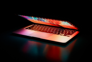 Student_Exp's tweet image. 9 jobs that don’t need a degree in South Africa – with one paying R2.7 million zurl.co/iP6k