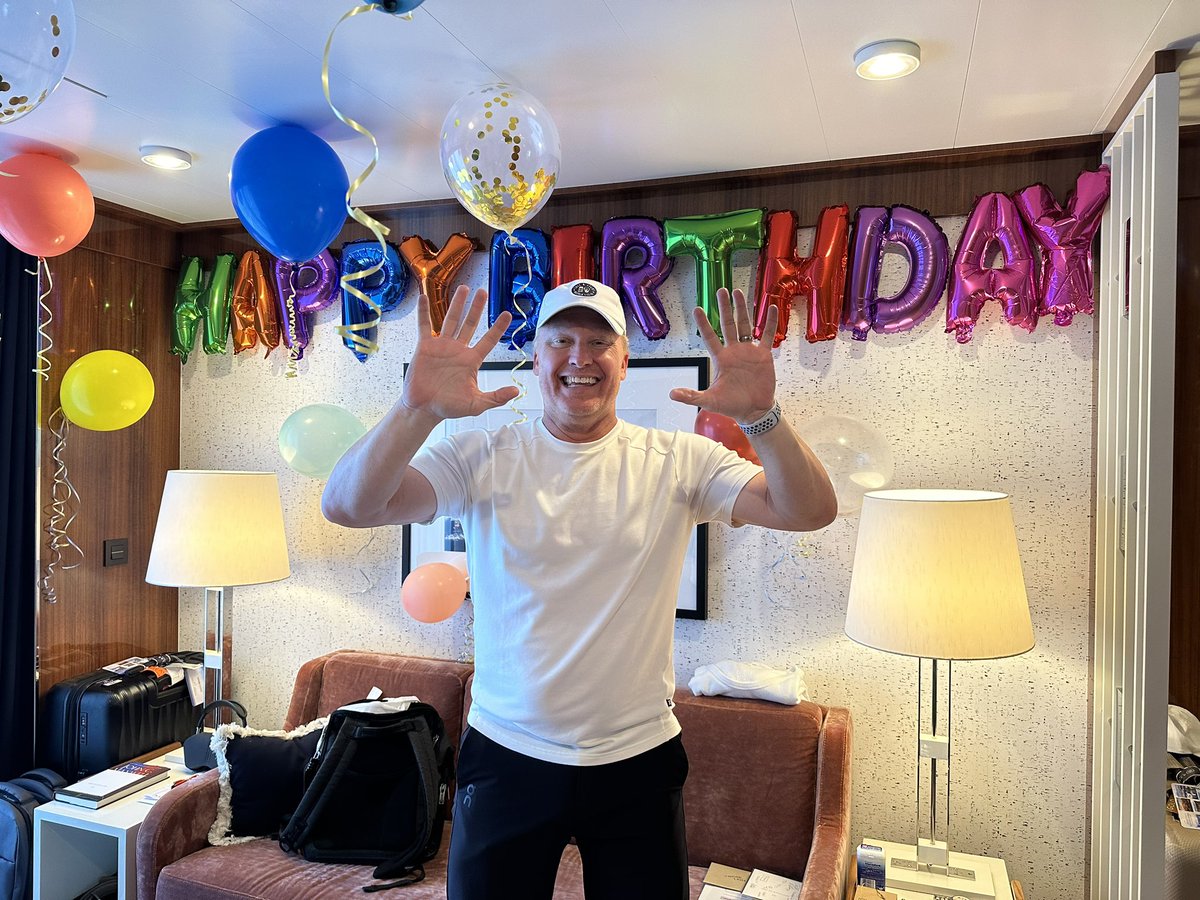 Mark Cole tweet media