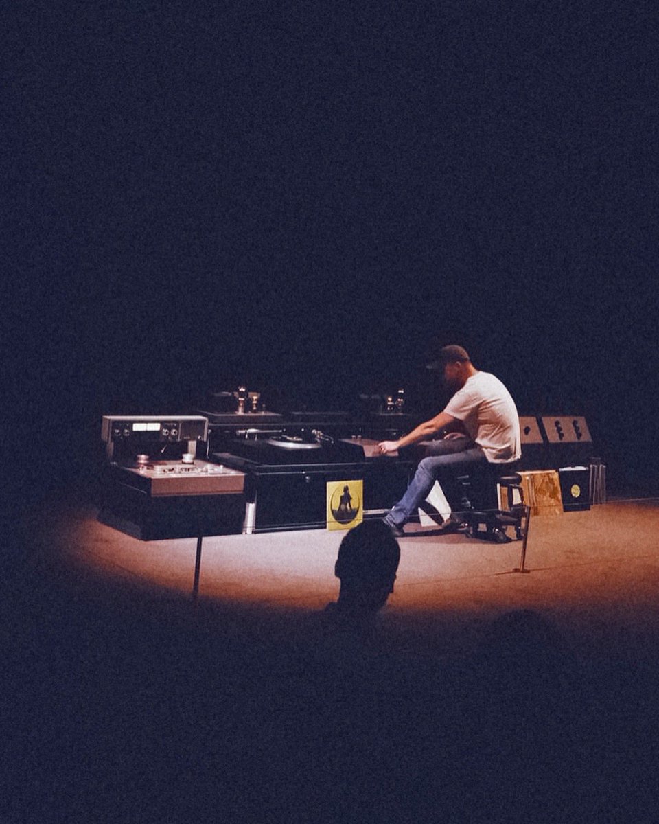 Christopher Willits tweet media