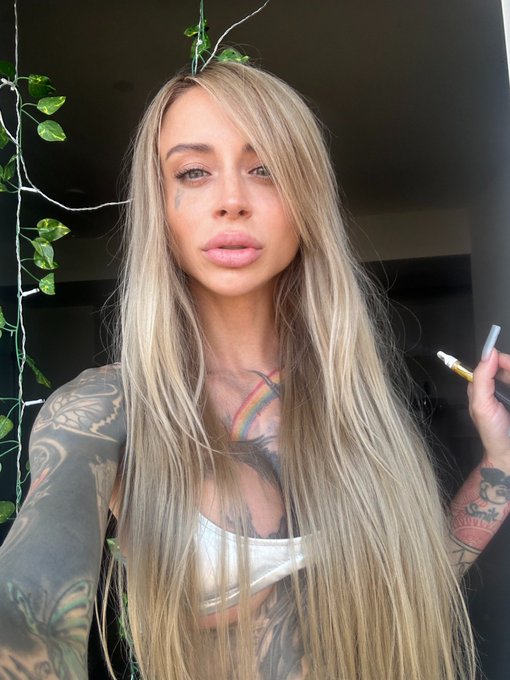 Love Me https://t.co/K8EjxFLUuE