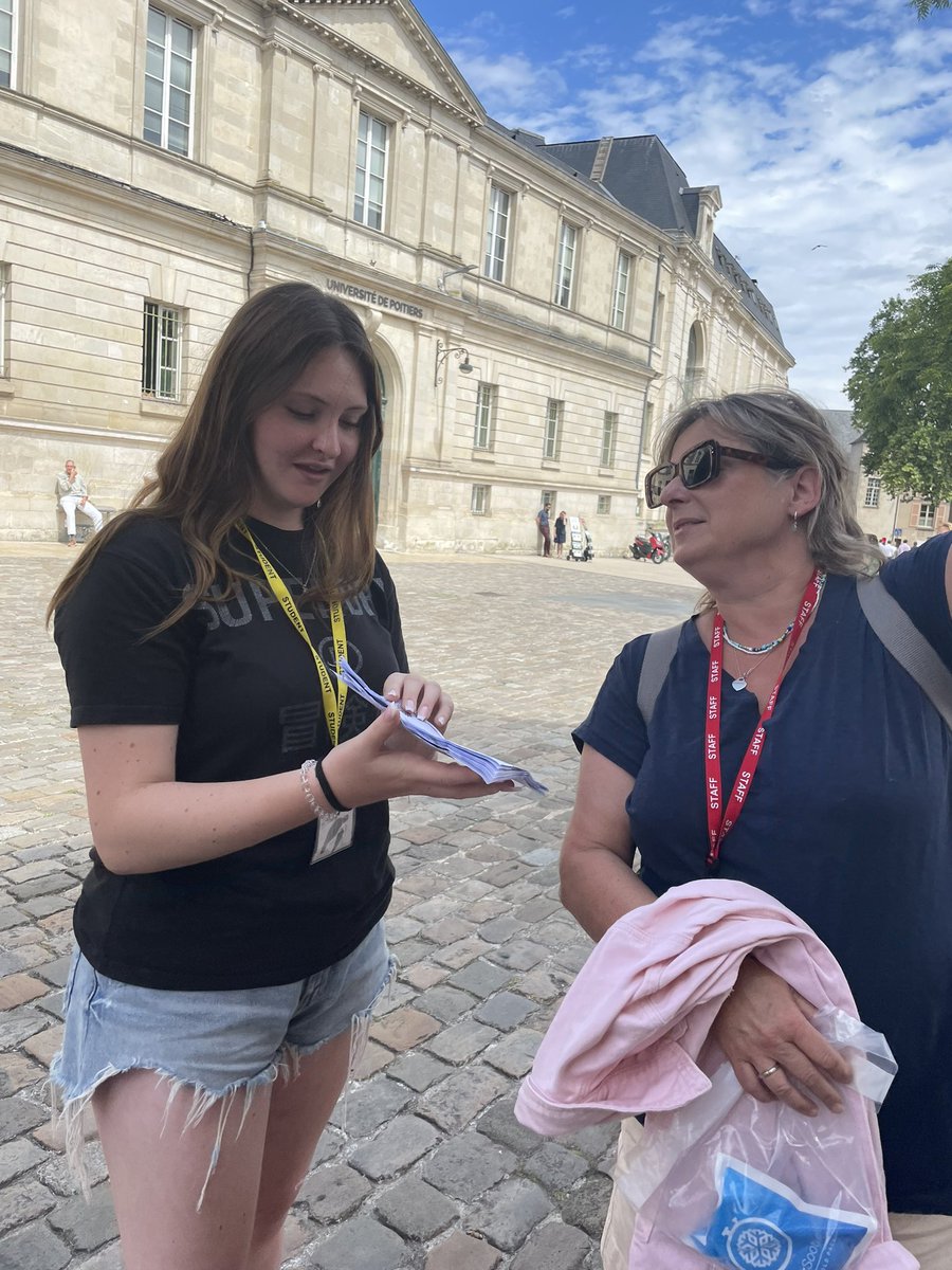 Oathalltrips's tweet photo. We spent the day in Poitiers and learned about medieval art by visiting Notre Dame la Grande, we let ourselves be inspired and made some sketches of details on the 11th century façade. https://t.co/TaxWc8erDT