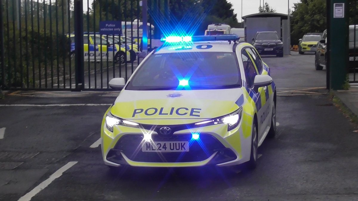 Britainsbluelights tweet media