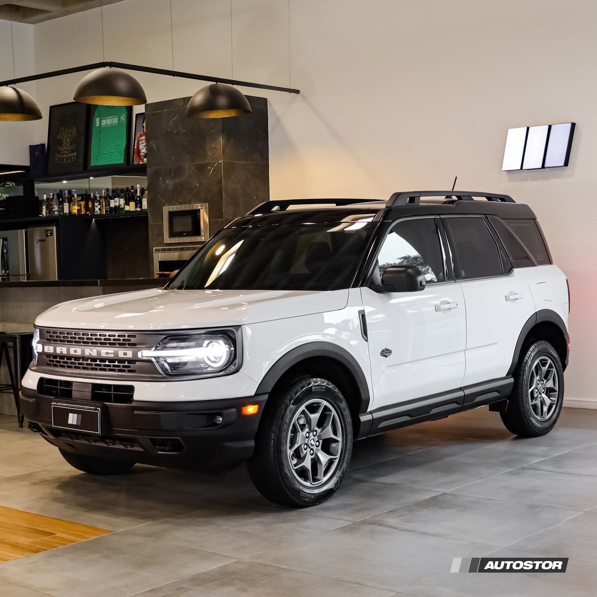 Autostor_'s tweet photo. - Ford Bronco 4X4 Wildtrack 2.0 TURBO 2022 -

- Branco Ártico –

LAUDO CAUTELAR APROVADO
MOTOR 4CC 2.0 TURBO
CAMBIO AUTOMÁTICO
TODAS AS REVISÕES NA CSS
39.465km

R$ 198.500,00

- 482 litros de porta-malas
- Roda em liga leve 17”
- Tração integral 4X4

#Ford #Bronco #SUV #Turbo https://t.co/qx3xLasrhk