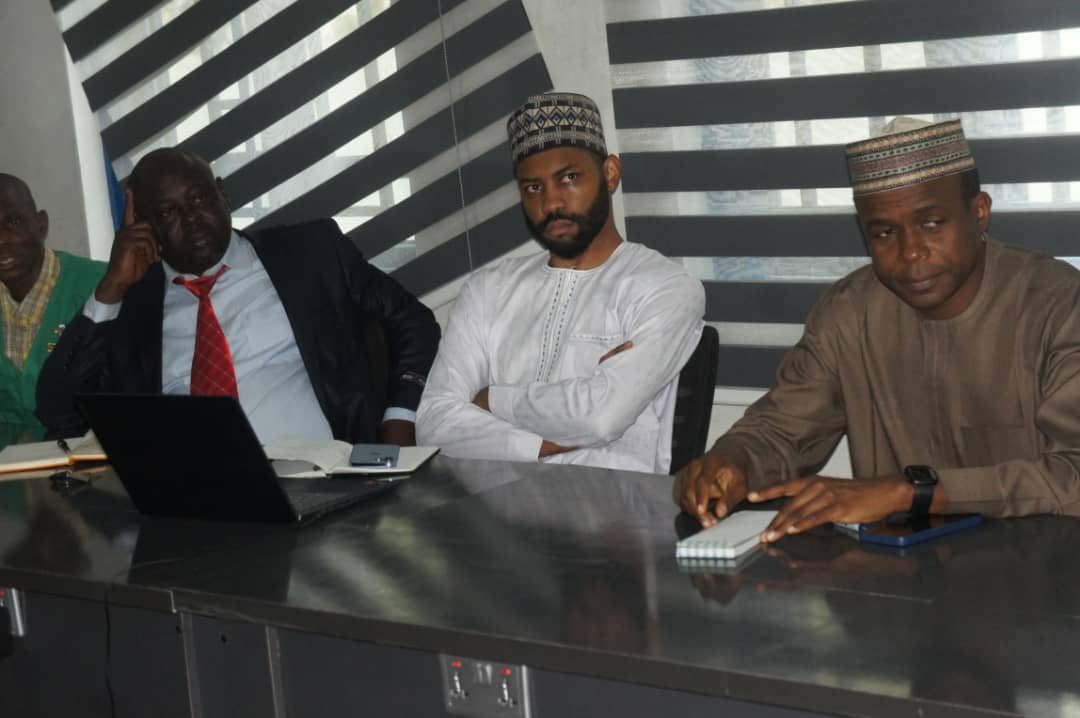 officialHCMng's tweet photo. Collaborating for Success! We brought together stakeholders from HCM, Gombe State Primary Healthcare Development Agency, Ministry of Health &amp; more to drive the THWP project forward. Together, we're improving healthcare service delivery in Gombe! #THWP #HealthcarePartnership#HCM https://t.co/EA8hmKohJR