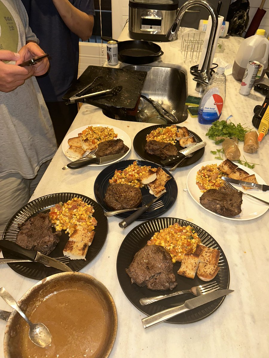 Jonathan tweet media