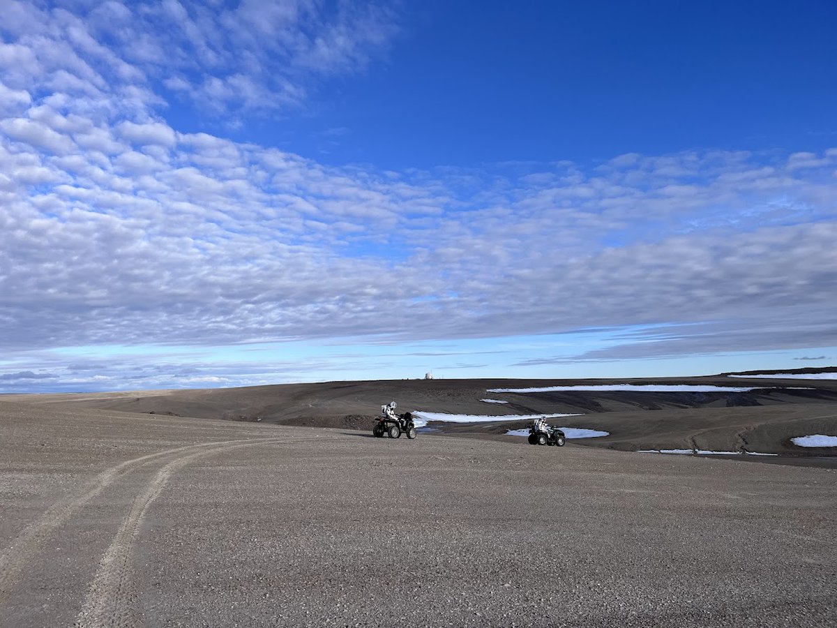 TheMarsSociety's tweet photo. Crew 16 concluded their final day of sim on Devon Island with 2 analog missions. They collected rock & water samples, assessed permafrost, tested 3D imaging hardware & real-time comms via #Starlink. Departure prep is underway, pending weather. #science #marsanalog 🇨🇦 #flashline https://t.co/0u9G6mjJjR