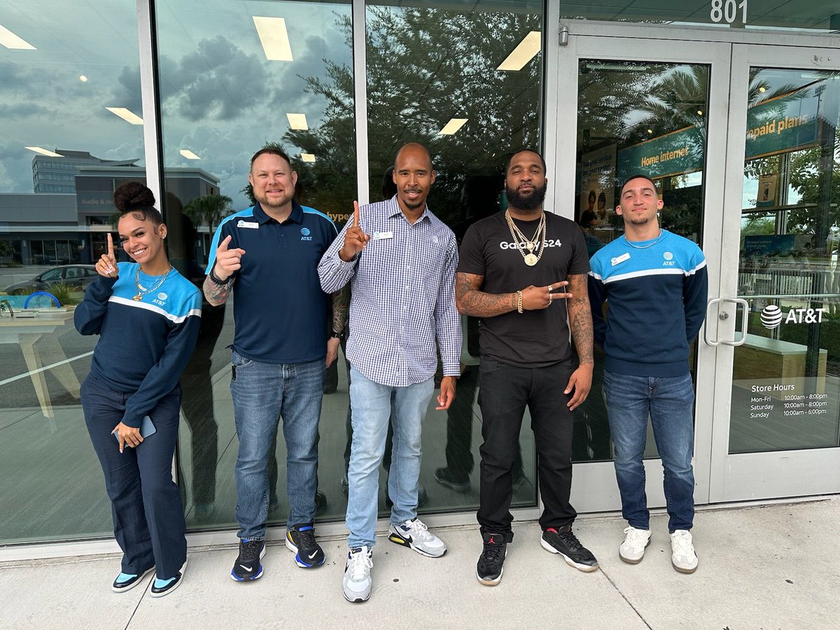 Shawn Barber (@sbarber922) on Twitter photo Say hello to the #1 team in Florida for the month of June! Can't wait to run it back! <a href="/TChelseaaa/">Chelsea Thompson</a> <a href="/LeonDuarte19/">Leon Duarte</a> <a href="/alexthagreat14/">Alex ka$h</a> <a href="/LuisSilvaOneFLA/">Luis Silva</a> <a href="/One_FLA/">OneFLA</a> Say hello to the #1 team in Florida for the month of June! Can't wait to run it back! <a href="/TChelseaaa/">Chelsea Thompson</a> <a href="/LeonDuarte19/">Leon Duarte</a> <a href="/alexthagreat14/">Alex ka$h</a> <a href="/LuisSilvaOneFLA/">Luis Silva</a> <a href="/One_FLA/">OneFLA</a>