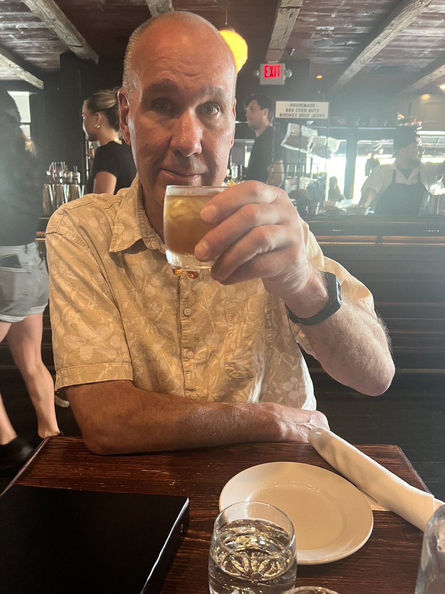 Deelo444's tweet photo. Pre-game #108ing https://t.co/OGPoO2Jrof