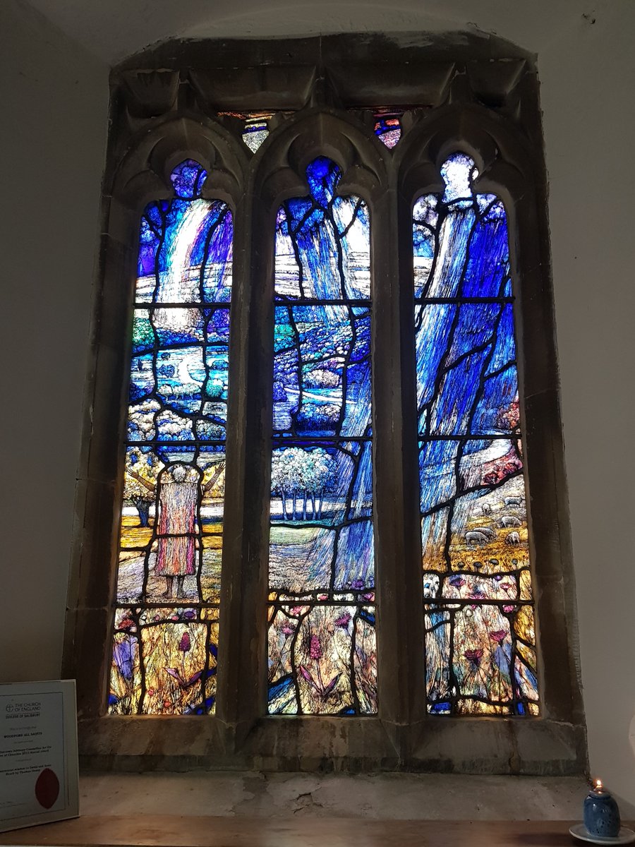 TheHistoryMouse's tweet photo. Mouse can't ignore a trend. Mouse always turn up late.
#AlphabetChallenge #WeekAForArt #NowThisIsArt #AllSaintsWoodford in the Avon valley #Wiltshire https://t.co/7iVtELSYxW