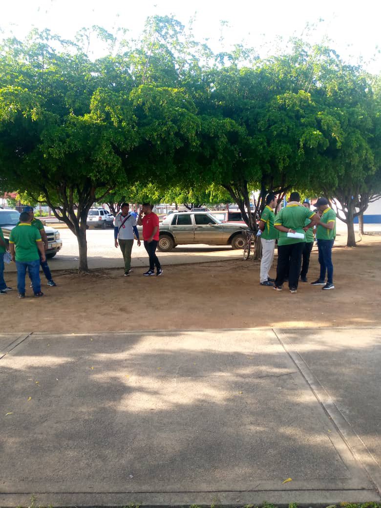 Este martes 9 de julio, en las instalaciones de Iamttel, funcionarios de Fontur realizaron un operativo de revisión de la línea de transporte público Mi Teresita, con el objetivo de verificar que se le ofrezca a los usuarios un servicio óptimo y seguro.