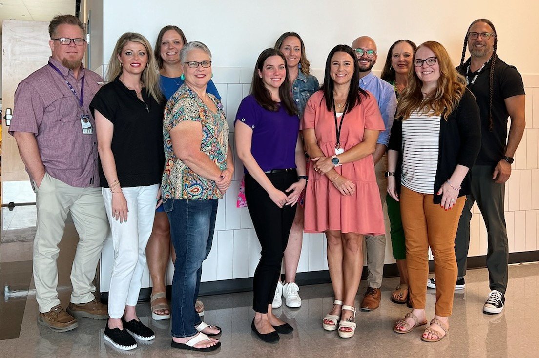 KatieP1120's tweet image. So blessed to work with this awesome #team every day! We've been working hard preparing to welcome back our teachers! 💜 
#getexcited
#almosttime
@SM_Academics 
@SusanSeaton4 
@MrDavidCoronado