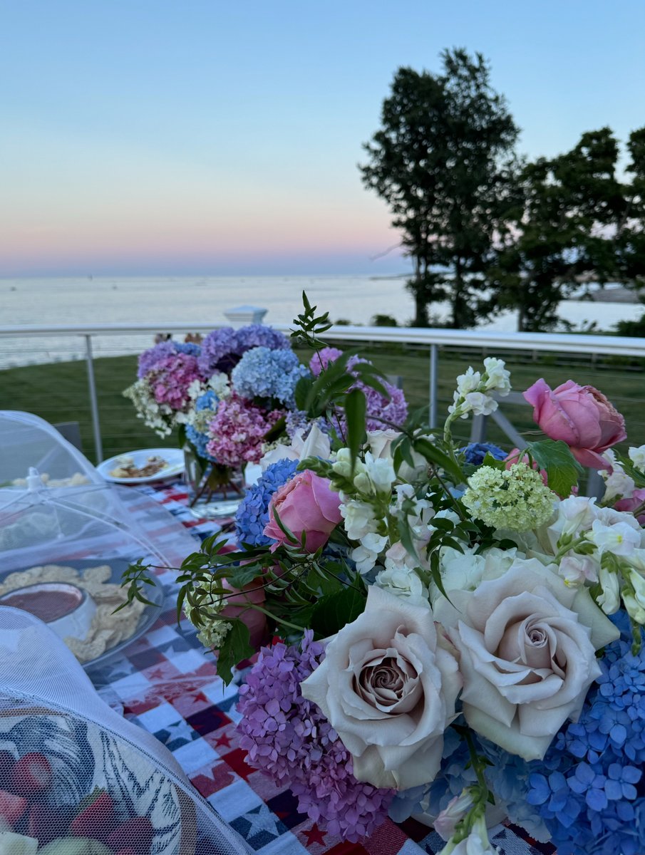 Rose Colored Glasses tweet media