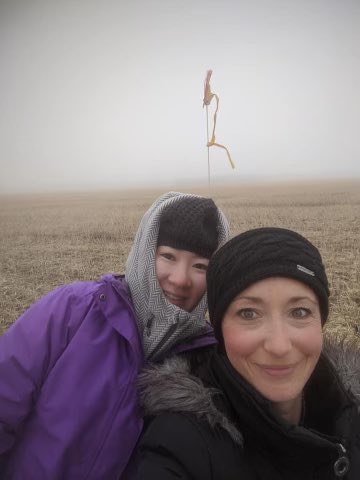 POV: When the <a href="/realagriculture/">RealAgriculture</a> interviewer happens to be your former work bestie! 😎
Had a blast filming the canola school video with <a href="/RealAg_Amber/">Amber Bell</a>  A flashback to us rocking soil sampling in Peace country!