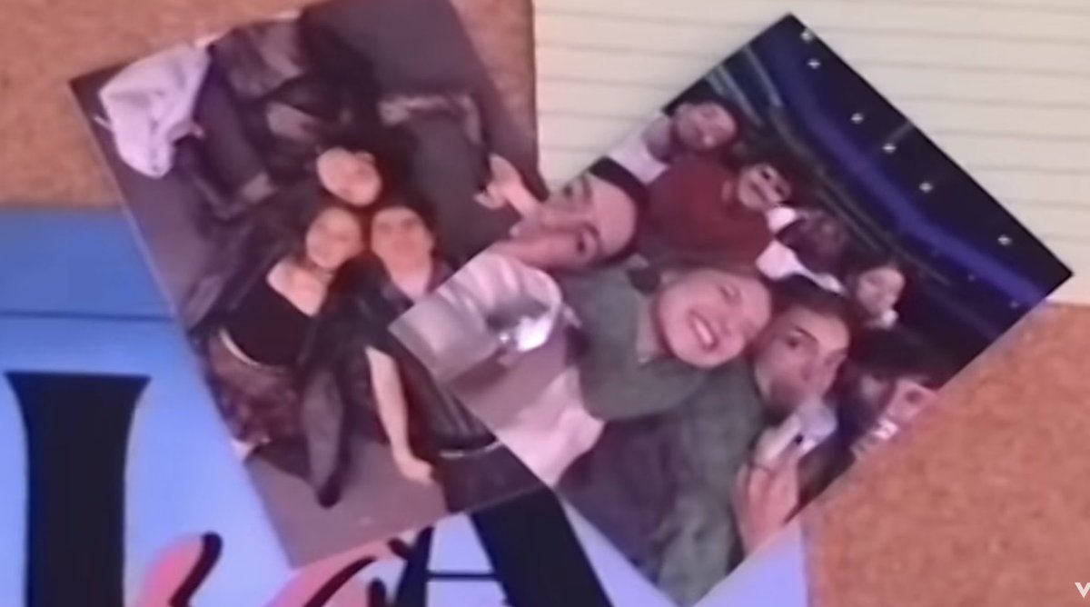 chiarasoshi's tweet image. Violeta: estoy muy orgullosa de ti
Ruslana: me quieres?? muchísimo 
Martin: tú eres mi bestie 

Metió audios de las conversaciones que tuvo con sus personas favoritas en cada vez 🥺