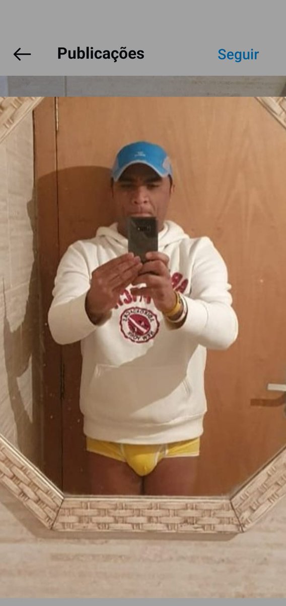 RickyRcs's tweet image. Aqui é igual coração de mãe, sempre cabe mais umas ou milhões de mulheres do mundo inteiro, hahahahaha!
 Sim eu tenho furinhos no queixo e nas bochechas  :)