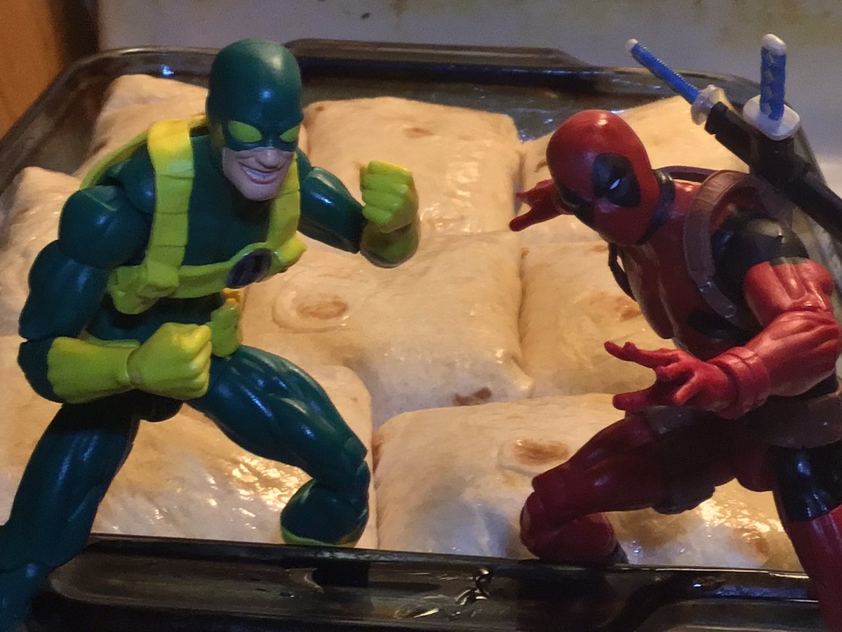 coolskull04's tweet photo. Makin Chimis with the ‘Pool.
#DeadpoolAndWolverine #skullpoopL #Deadpool https://t.co/zsUDinhjL0