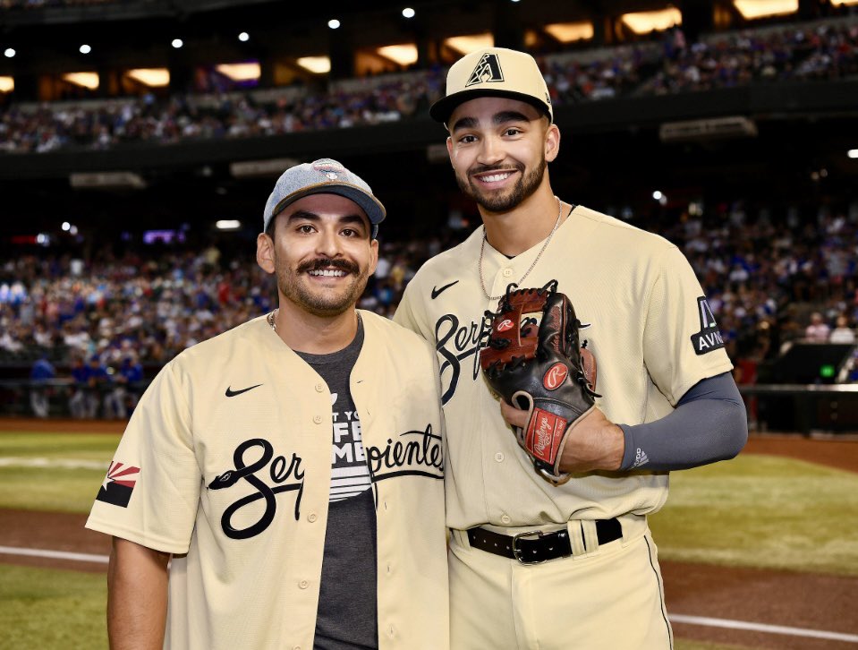 Todd Ezrailson tweet media