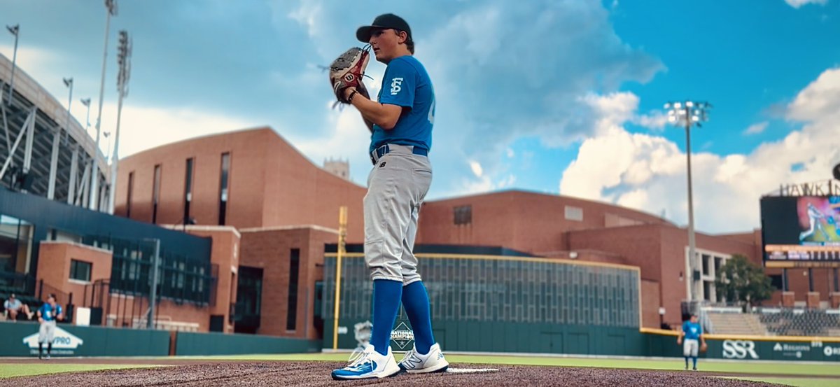 ftrstarsseries's tweet photo. We might as well make this a Memorial kinda day @VandyMBB @vucommodores
Photo @KrisFreemanPA 📸
#WeGotNow @NB_Baseball #Nashville #NBFSS https://t.co/2VgcIa24px