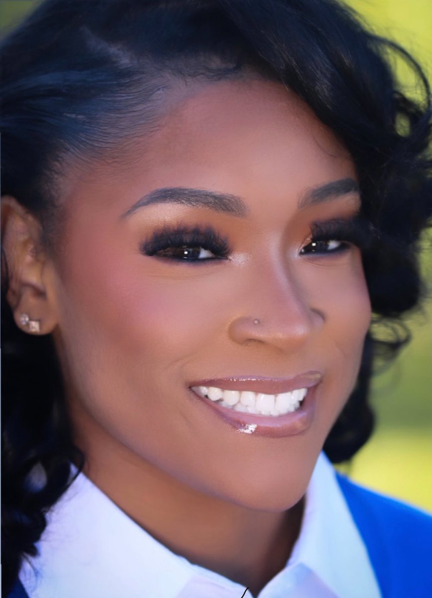 Congratulations to <a href="/KyndalHanes/">Kyndal Hanes</a> for her achievement as the face of the 2027 class of <a href="/ECSU/">Elizabeth City State University</a>! 💫✨💫 

Through her leadership she is helping to make strides of excellence for #ElizabethCityStateUniversity &amp; the city!