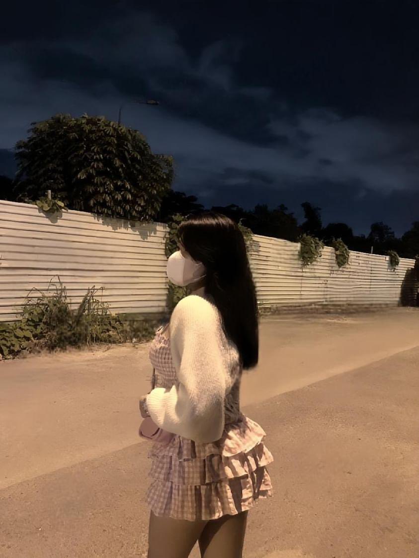Năm sinh : 2006
Thông tin :1m65- 61kg
Số đo : 90/75/97
Cast : 3m2
