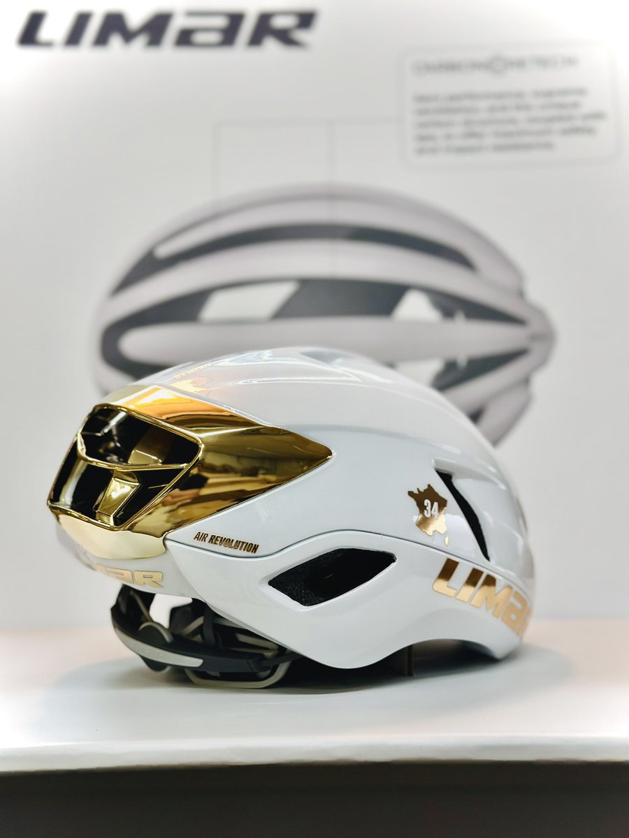 ManyS_cycle's tweet photo. ／
LIMARカヴェンデッシュモデル入荷‼︎
＼

後ろのGOLDエアロパーツ外してもGOLD👑

ご予約いただいてた方、大変お待たせしました。本日より順次出荷して参ります🙇 https://t.co/Li0Nj9eBJq