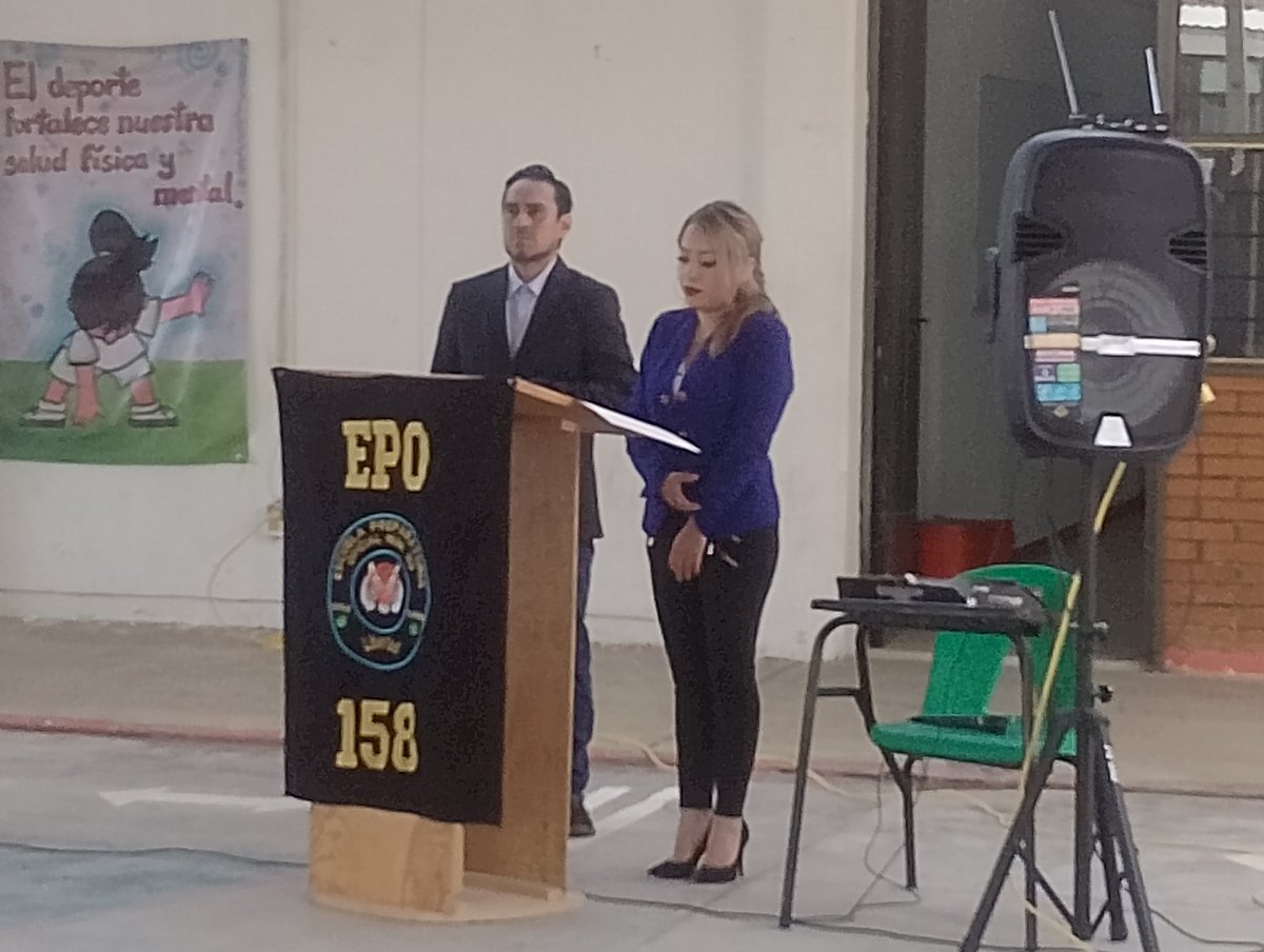Escuela158's tweet photo. Ceremonia de terminación de estudios epo 158 reconocimientos a los docentes y alumnos destacados gracias 🫂 https://t.co/1LTYnEYbjY