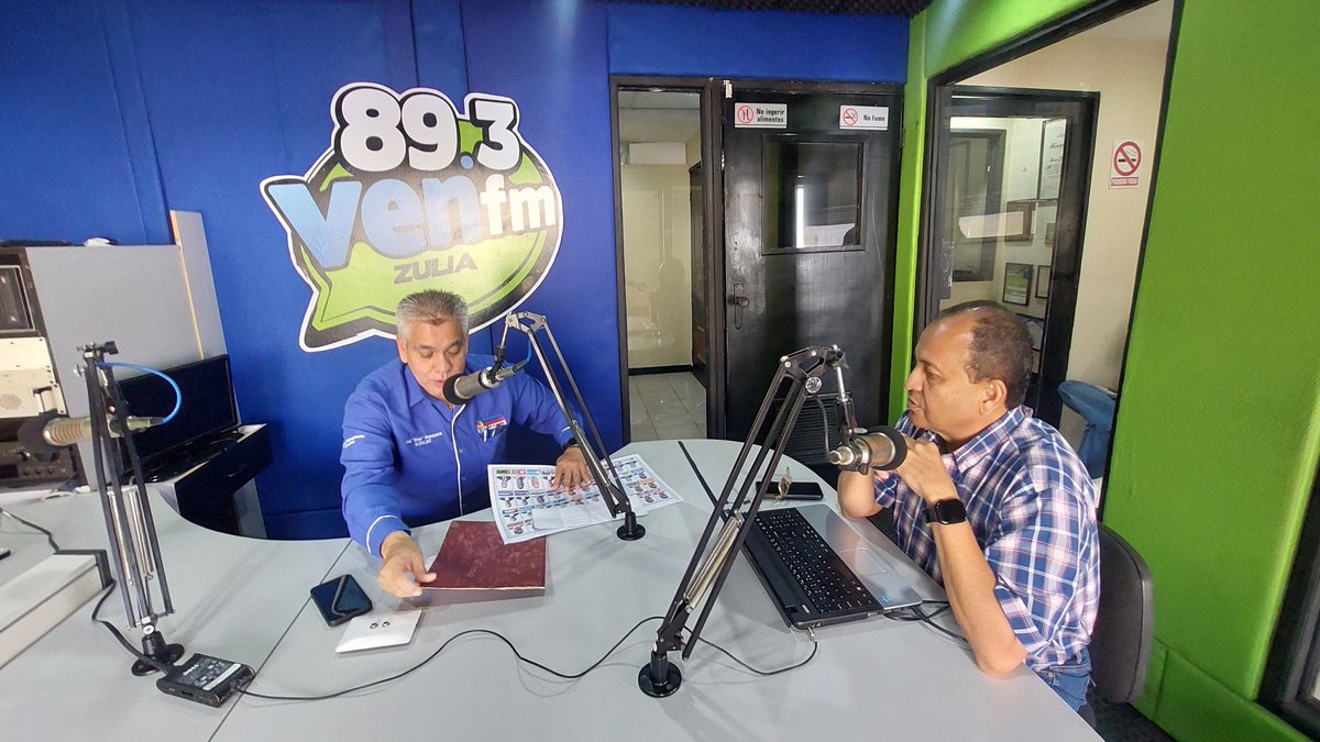 untlags's tweet photo. José Mosquera: “Este 28J hay que ir  votar masivamente”

El líder de UNT en Lagunillas,  estuvo este jueves 11 de julio, visitó varias emisoras radiales de la localidad.

Nota de prensa UNT Lagunillas/ Click aquí para leer la Nota 📝 de prensa: https://t.co/FaT7oNX81B https://t.co/rZhkqSGNPr