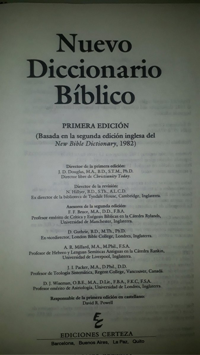 TEOFOROS's tweet photo. Los protestantes nos acusan, a nosotros los católicos, de seguir tradiciones de hombres, pero son ellos quienes siguen las tradiciones de Lutero, Calvino, Wesley, Spurgeon, Parham, etc.. 

Es más, muchos se dan el lujo de seguir hasta sus propias interpretaciones del cristianismo, hasta tal punto que aún el mismo Lutero tuvo que reconocer: 

"Hay tantas sectas y creencias como cabezas. Aquel miembro no quiere tener nada que ver con el bautismo; otro niega el Sacramento; un tercero cree que hay otro mundo entre este y el Último Día. Algunos enseñan que Cristo no es Dios; unos dicen esto, otros aquello. Si un rústico, por rudo que sea, sueña o se imagina alguna cosa, ya se cree que ha oído el susurro del Espíritu Santo, y se cree que él mismo es un profeta." (Grisar, Lutero IV, 386s) 

"Le asusta a uno ver cómo donde en un tiempo todo era tranquilidad e imperaba la paz, ahora hay dondequiera sectas y facciones: una abominación que inspira lástima [...] Me veo obligado a confesarlo: mi doctrina ha producido muchos escándalos. Sí; no lo puedo negar; estas cosas frecuentemente me aterran." (Lutero a Zwinglio) 

"¿Cuántos maestros distintos surgirán en el siglo próximo? La confusión llegará al colmo." (Lutero a Melanchton) 

Por todo esto, el mismo Lutero también tuvo que reconocer: 

"Si dura mucho el mundo, será de nuevo necesario, a causa de las varias interpretaciones de la Escritura que ahora circulan, para conservar la unidad de la fe, recibir los decretos de los Concilios y refugiarnos en ellos". (Lutero a Zuinglio)

La Palabra de Dios no es solo lo escrito (1Ts 2.13; 2Ts 2.15) como creen los protestantes. Porque mucho fue transmitido oralmente (Jn 21.25; 2Jn 1.12; 3Jn 1.13-14; 1Co 11.34; Flp 4.9; 2Ti 1.13; 2.2; 1Co 11.2; 2Ts 2.15; 3.6; 1Co 11.23-34; 2Co 2.14), y esto oído, es el buen depósito de la fe (2Ti 1.12-14), la misma Palabra de Dios (1Ts 2.13).

¿Cómo traduce la Reina Valera 1960 la palabra griega "παράδοσις" (tradición)? 

TRADICIONES REPROBADAS

Como "tradición" (Mt 15.6)
Como "tradición" (Mr 7.8)
Como "tradiciones" (Gá 1.14)
Como "tradiciones" (Col 2.8) 

TRADICIONES RECOMENDADAS 

Como "instrucciones" (1Co 11.2)
Como "doctrina" (2Ts 2.15)
Como "enseñanza" (2Ts 3.6) 

Las tradiciones reprobadas son traducidas literalmente sin ningun problema, mientras que se cambia la palabra (tradición) cuando se trata de tradiciones recomendadas. 

Claramente es un juego de palabras que intenta esconder la catolicidad de la palabra y del texto. 

Y San Pablo llama "Tradición" tanto a la Escritura neotestamentaria como a la enseñanza oral apostólica (2Ts 2.15), y dice que esta Tradición oral es Palabra de Dios (1Ts 2.13). 

La divina Revelación (Ro 16.25), el gran depósito de la fe (2Ti 1.12-14), es: la Sagrada Escritura (2Ts 2.15; 2Ti 3.15) y la Sagrada Tradición (Jn 21.25; 2Jn 1.12; 3Jn 1.13-14; 1Co 11.34; Flp 4.9; 2Ts 2.15; 2Ti 1.13; 2.2; 1Co 11.2; 2Ts 2.15; 3.6; 1Co 11.23-34; 2Co 2.14). Y esta divina Revelación es guardada en la Iglesia por la acción del Espíritu Santo (2Ti 1.12-14; 1Ti 3.15).

Este diccionario protestante reconoce la Tradición Apostólica: