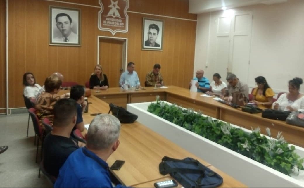 Alicia Alonso Becerra tweet media