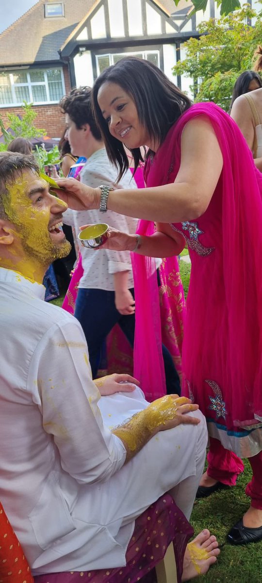 Dylan / દિલન tweet media