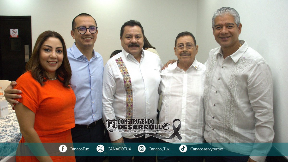 CANACOTUX's tweet photo. Con el compromiso de brindar propuestas para el análisis y solución a las problemáticas en el estado en la próxima administración pública, nuestro presidente, Miguel Blas Gutiérrez, participó en la reunión del proyecto "Chiapas visión 2032".
.
.
#CanacoTuxtla #CanacoInforma https://t.co/pEkoddu1x3