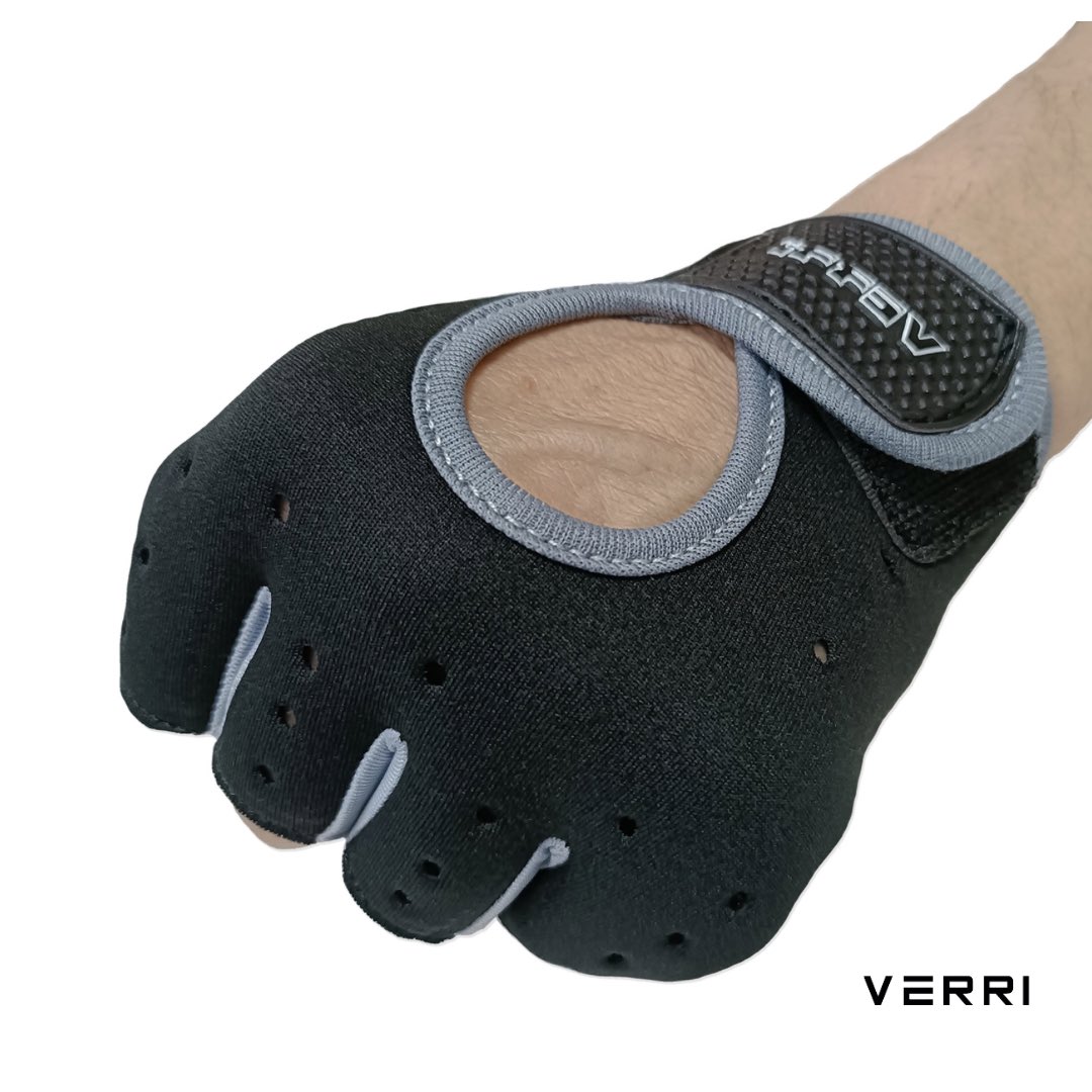 verri_mx's tweet photo. Nuevo modelo de guantes multiuso con orificios que permiten la correcta ventilación del aire con tu piel al entrenar. Encuéntralos en https://t.co/PzizvbqKdD, Amazon o Mercado Libre! #verri https://t.co/AksXNdbx0g