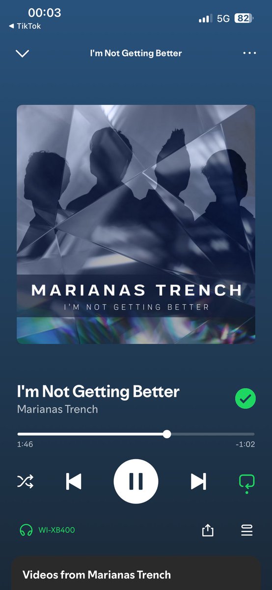 AshyMassacre's tweet image. Screaming, Crying, So fucking happy. Can easily say I’m gonna be absolutely obsessed with this song. So excited for #MT6 to come out. I’m in love 😍 @mtrench simply , you guys are incredible 🖤 #marianastrench #trencherforlife 🖤🖤🖤