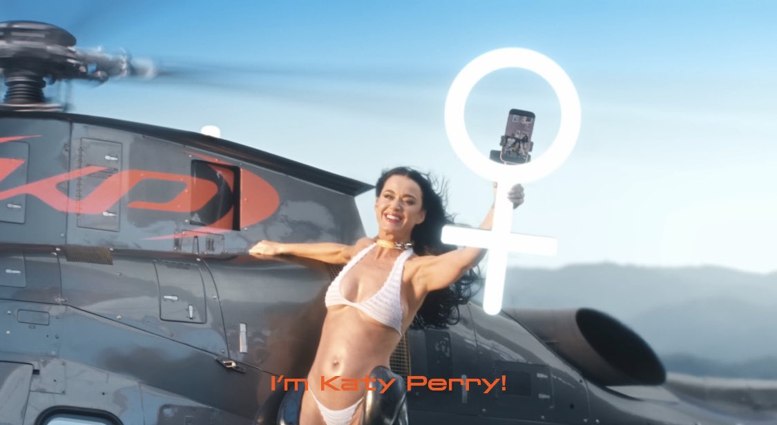 tracklist's tweet image. "Woman's World" - Katy Perry
(2024)