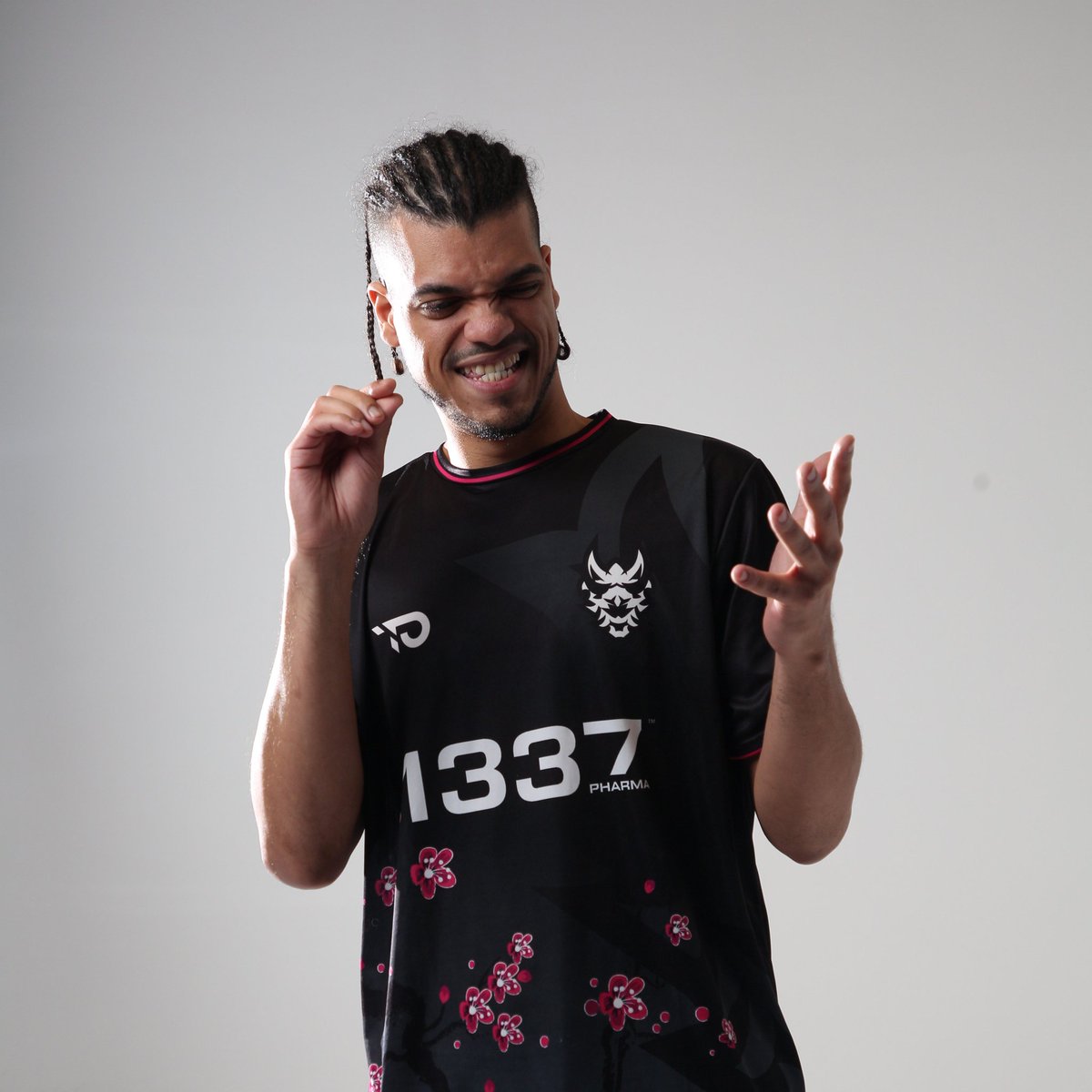 Merci à toi !
Mr le feu sa brûle 🔥

Daitan ne serait rien sans toi bonne continuation pour la suite ❤️