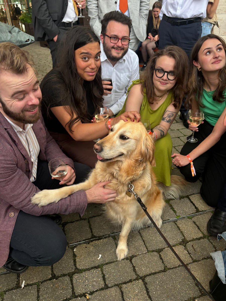 Met <a href="/rthonjennie/">Rt Hon Jennie</a> off duty. Day made.