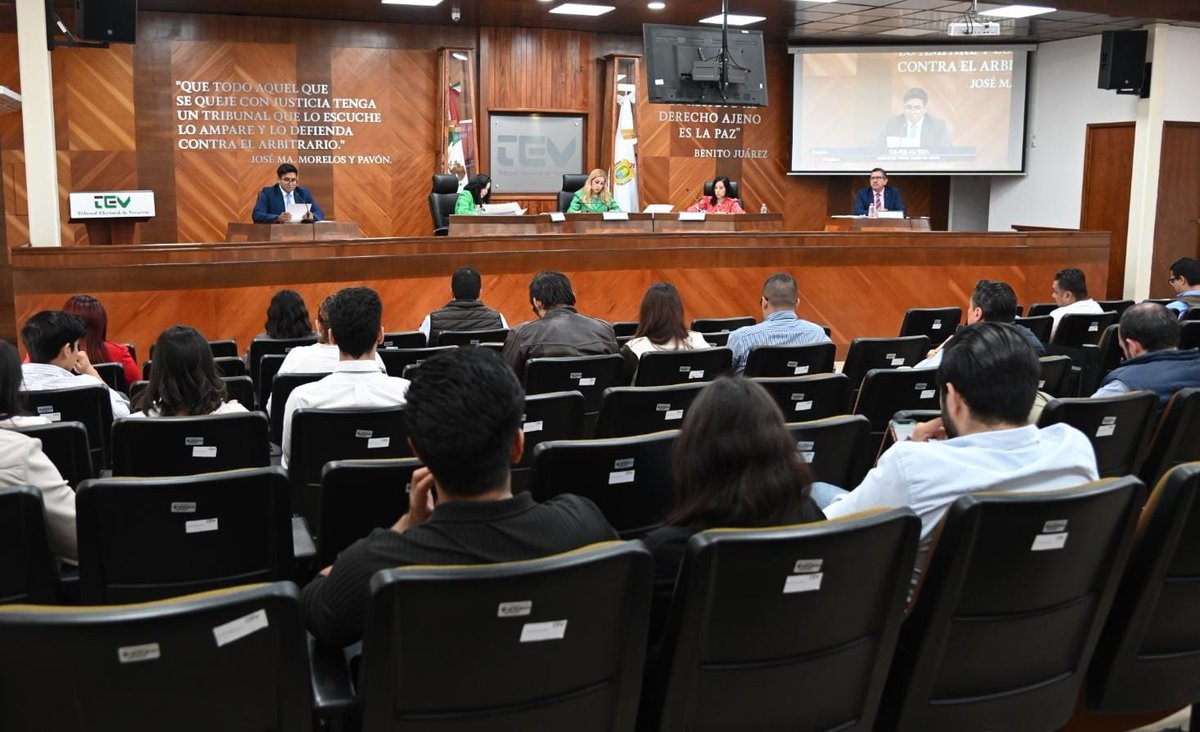 LicHuesca's tweet photo. Y seguimos…sesión pública jurisdiccional del Pleno de Magistraturas del Tribunal Electoral de Veracruz…resolviendo asuntos jurisdiccionales relacionados con el actual proceso electoral local…!! Disponible en
https://t.co/Ek1ZjPeHj3 https://t.co/FaCo50VmBr