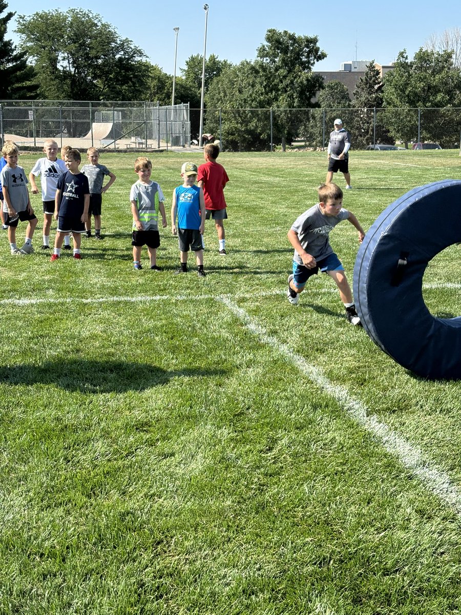 MMULancersFB's tweet photo. Another fun youth camp! 

Football season is inching closer!  

#GoldenStandard #TheMount https://t.co/H6DqAAFjkW