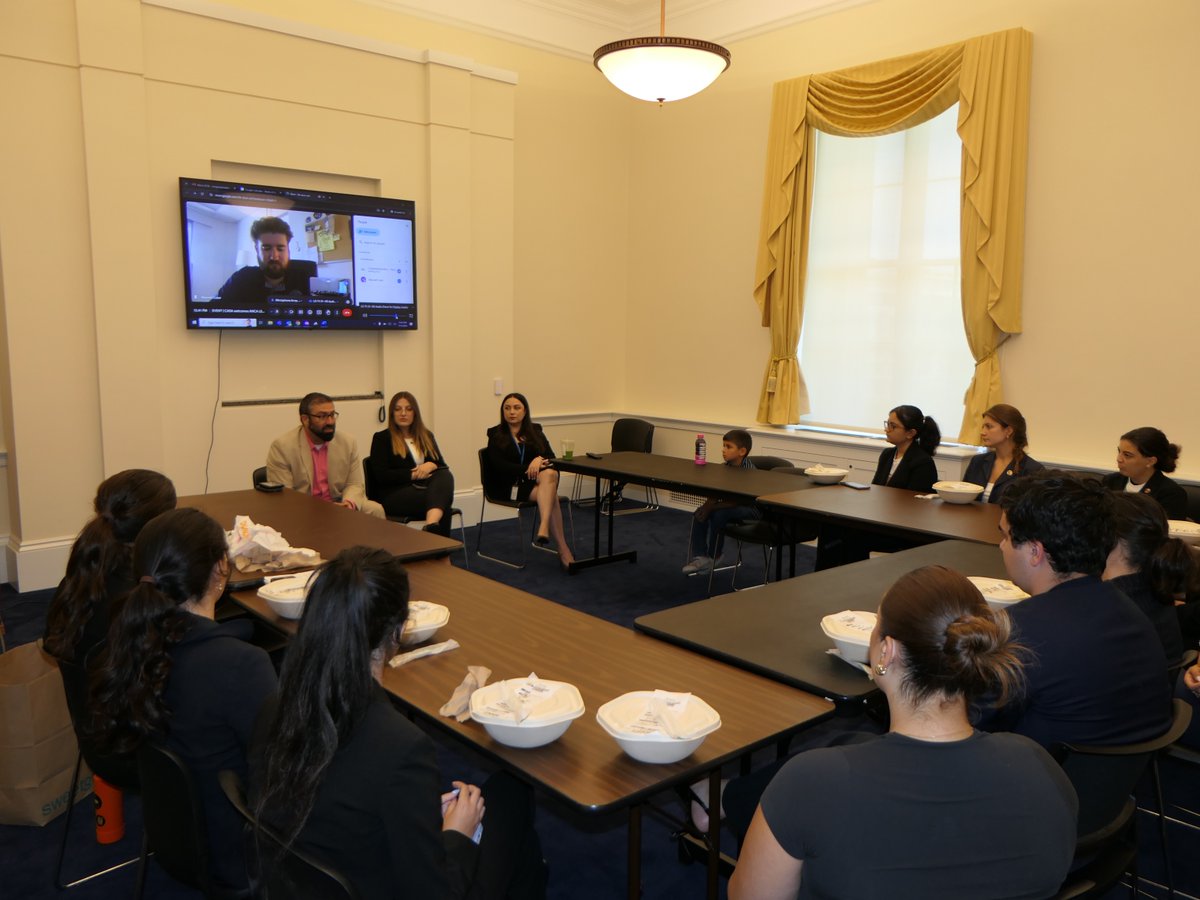 ANCA_DC's tweet photo. During their day of advocacy on Capitol Hill, our Leo Sarkisian and Maral Melkonian Avetisyan interns met with the Congressional Armenian Staff Association to discuss prospects on the Hill and the path to starting a career in DC.
#LSI24 #ANCASummer #ANCAYouthEmpowerment https://t.co/r26qxiWZeS