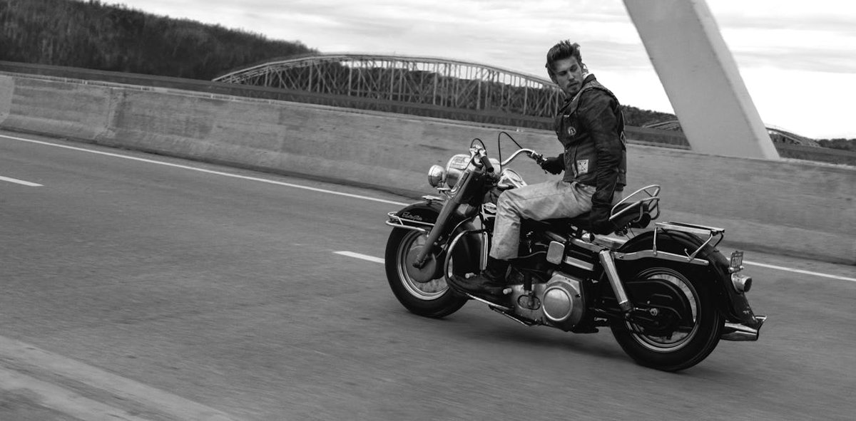 HadNews_com's tweet image. a realistic depiction of the camaraderie of a motorcycle club - hadnews.com/a-realistic-de…
#AMERICAN_CULTURE #FILM_REVIEW #GIVE_ME_PERSPECTIVE #MOTORCYCLES