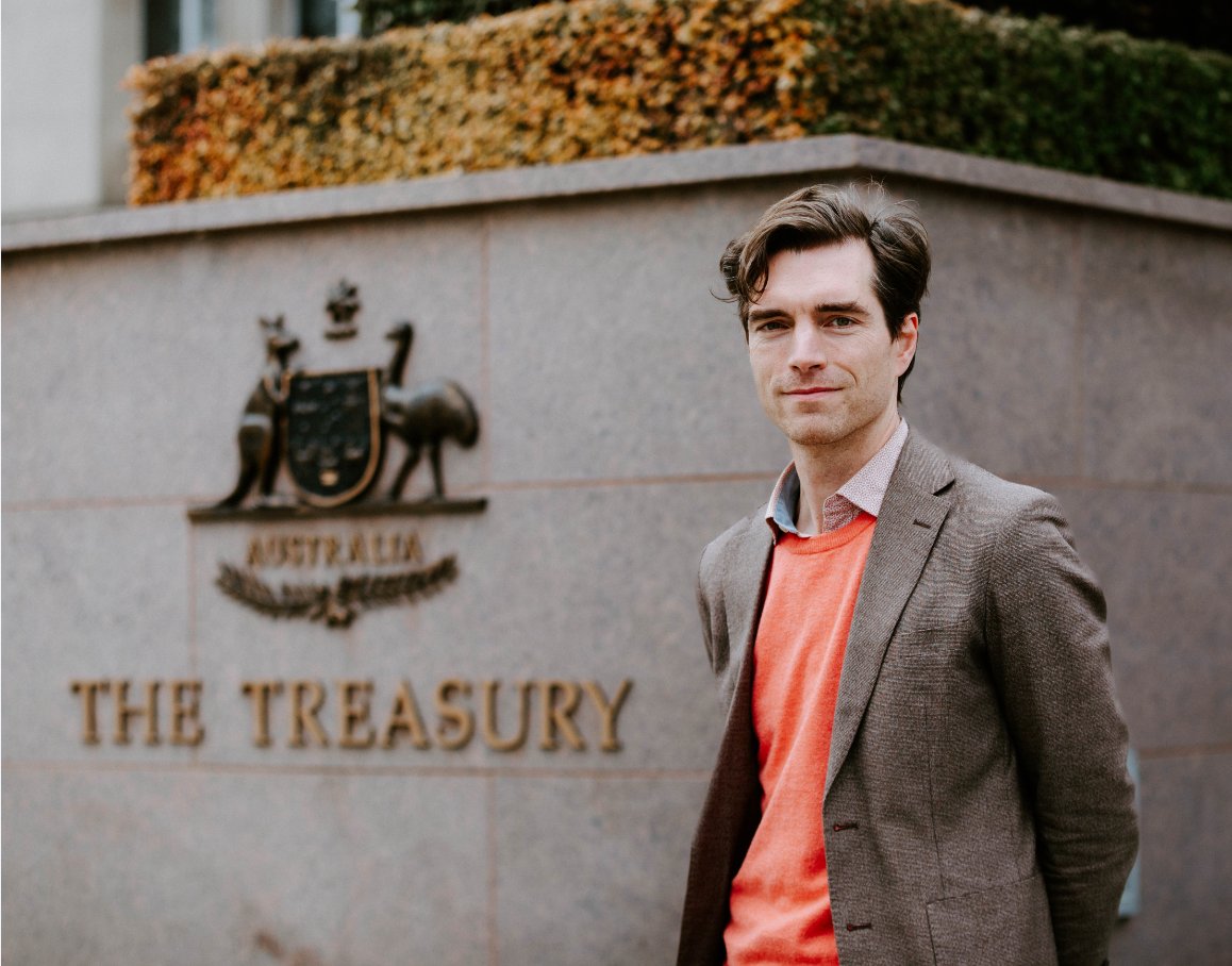 Congratulations to Treasury’s Nathan Deutscher who received the Economic Society of Australia’s ‘2024 Young Economist Award’ at the Australian Conference of Economists, last night.