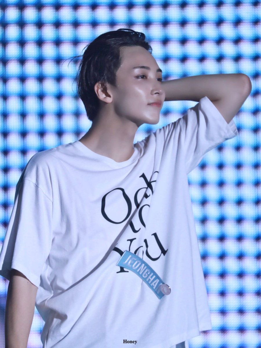 𝑿𝒖 tweet media