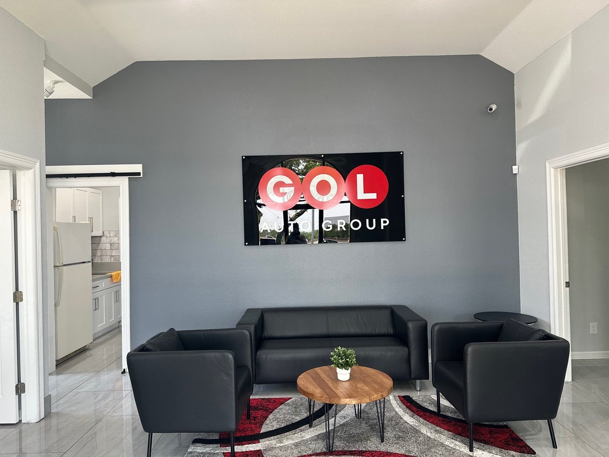 i360RoundRockTX's tweet photo. Check out these signs we recently designed and installed for GOL Auto Group in Round Rock.

https://t.co/Z9kOc51tkN

#signs #graphics #displays #wraps #roundrock #austin #northaustin #georgetowntx #cedarparktx #leandertx #kileen #templetx #williamsoncounty #image360 https://t.co/tP4w8QVbJ5