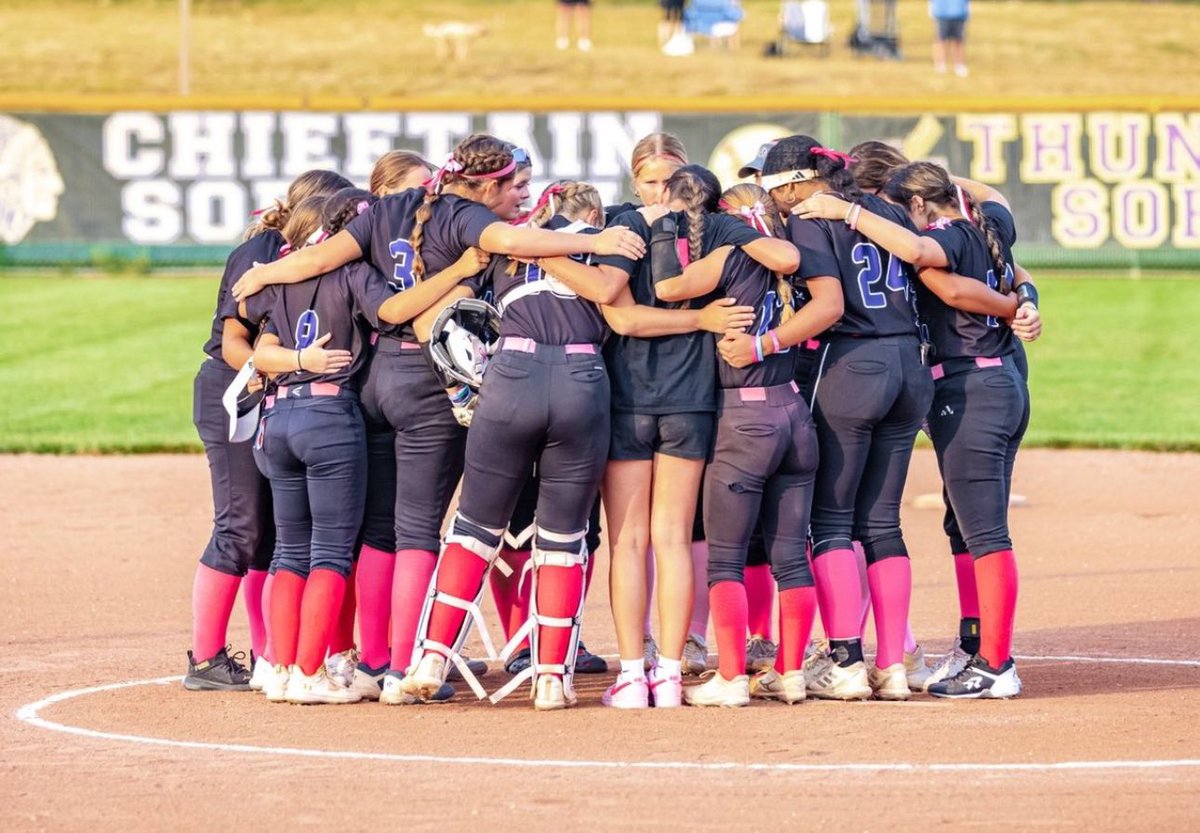PeytonLuderman's tweet photo. Bellevue East softball is doing a fundraiser for our 2024 season! Please donate by using the link below, if you are able to. Anything is appreciated!!
#BEASTSB
https://t.co/VNm5eWbsdT https://t.co/K8RuBQbyld
