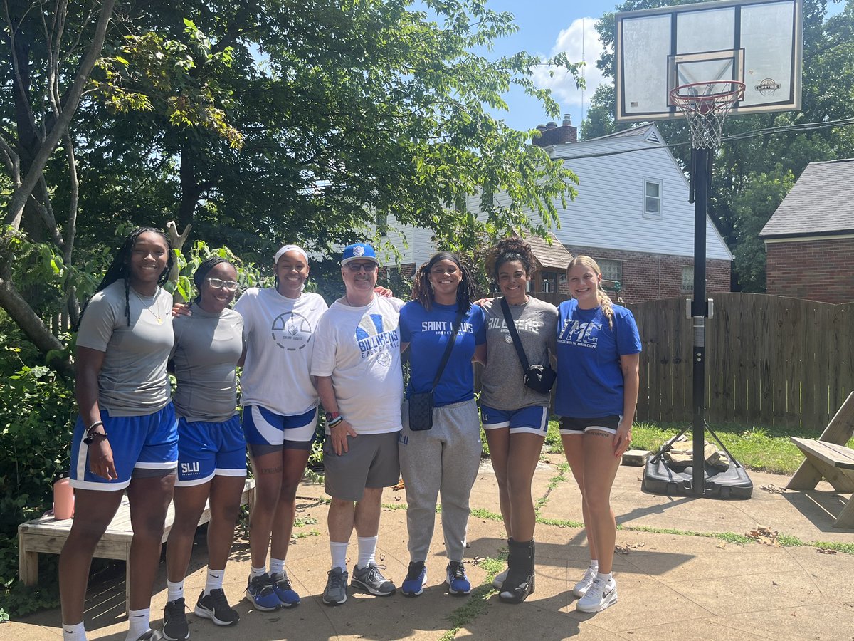 SaintLouisWBB's tweet photo. Thank you to @LArcheStLouis for allowing us to spend time with a couple of their members. It was a great day to garden, play basketball, and visit. https://t.co/BDzbnzrAkl