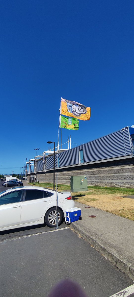 BEAT TRICITY!!!

Come join the <a href="/5ection/">5ection</a> tailgate before doors open! 

LET'S GO HOPS!!!