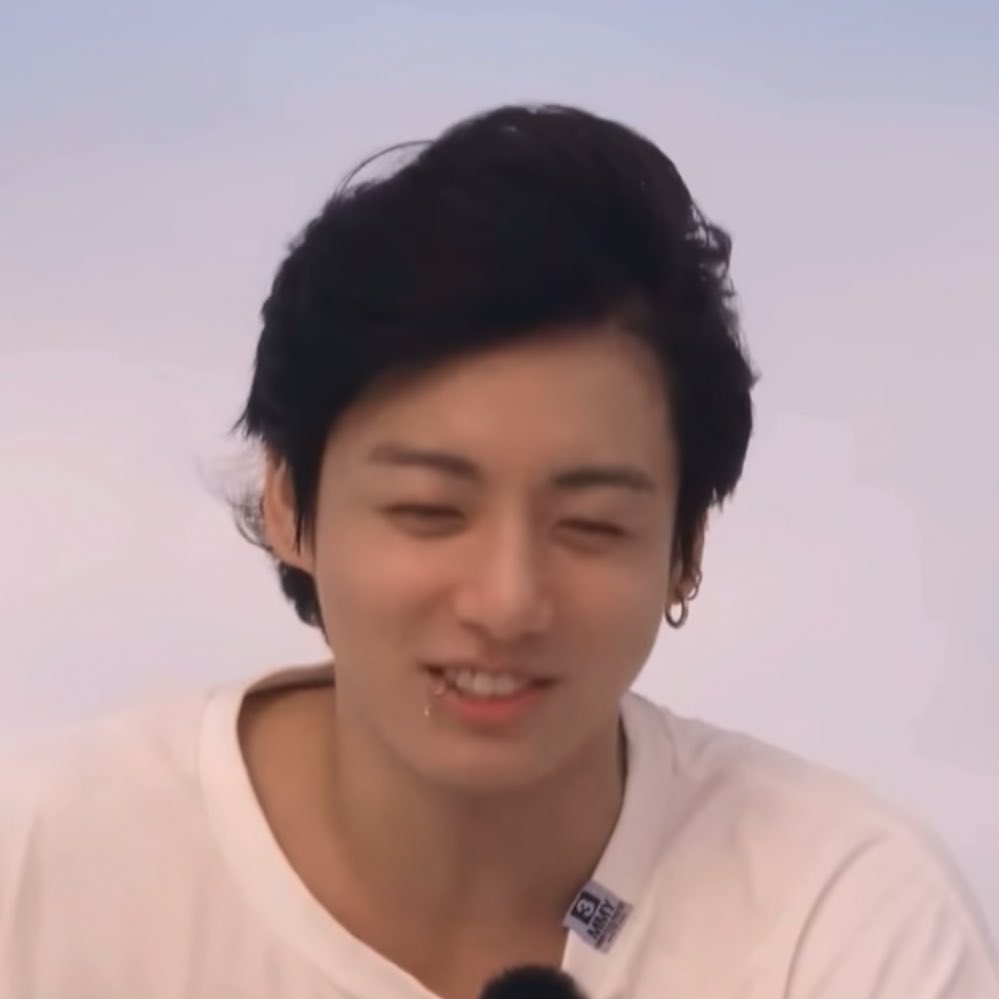 peachcrush_jk's tweet photo. same mood https://t.co/baSy3YFFpd
