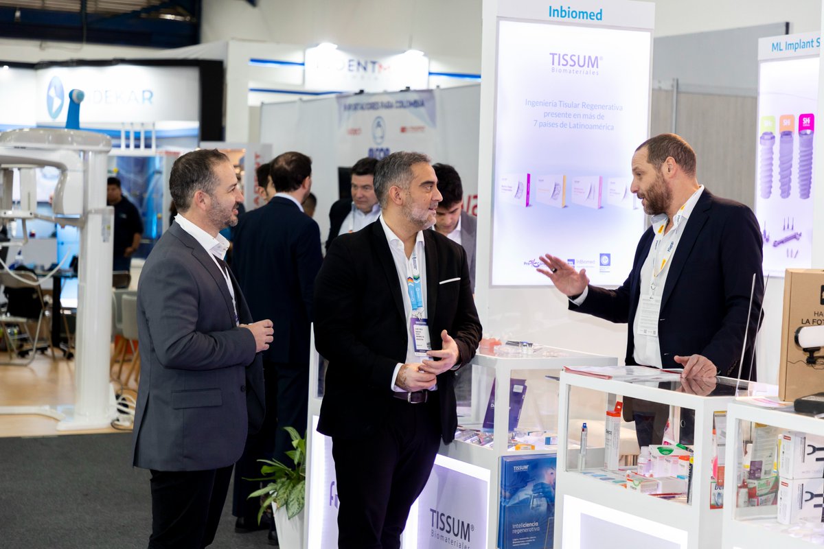 CorferiasBogota's tweet photo. #Odontotech ofrece espacios clave de actualización y de negocios para los profesionales de la industria odontológica.🦷👨⚕️
Adquiera sus entradas en https://t.co/3VnCNlVQqr y comparta con empresas clave y líderes del sector, mañana último día de feria.
Construyendo el futuro de la odontología
https://t.co/EoAkeJhV4I
