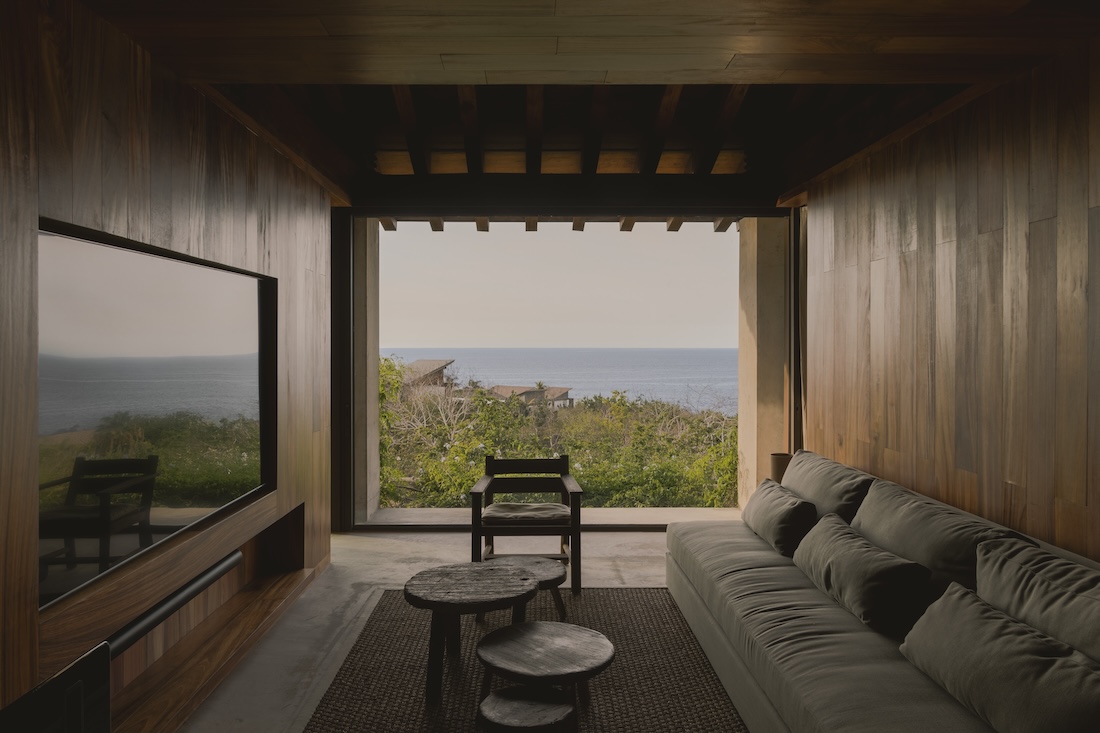 AmazingArchi's tweet photo. KUPURI House, Punta Mita, Nayarit, Mexico by Modica Ledezma + Central de Arquitectura
Read more: https://t.co/LIyfHblPlR
Photography: Zaickz Moz

#architecture #house #fashion #decor #diy #homedecor #amazingarchitecture #interiordesign #contemporaryhome #modern #residence #designer