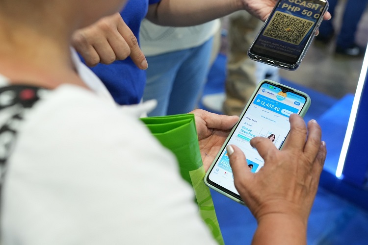 adobotech's tweet photo. GCash marks Savings Consciousness Week by promoting a culture of saving among unbanked and under-banked Filipinos, giving them access to easy, convenient, safe, and high-earning savings. @gcashofficial
#Adobotech #GCASH #GSave #DigitalBanking
https://t.co/CXHxoc5lwp https://t.co/E4gdIcplI0